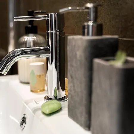 Ts 부티크 아파트먼트 *